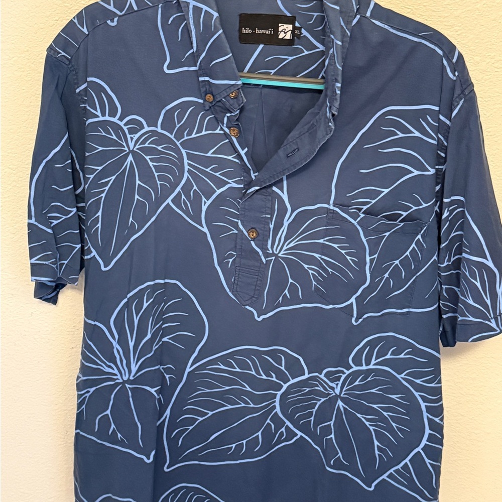 Sig Zane Navy Blue Leaf Pattern Shirt
